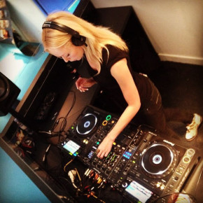 CAFE DEL MAR LOUNGE IBIZA