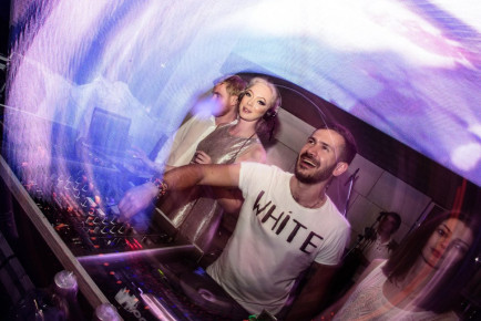 HEY!LEN -WHITE PARTY EREVAN