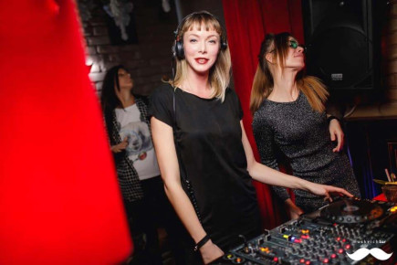 51132442_2074534039301807_4550875779801546752_n