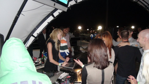 HEY!LEN -Yelena Yegorova