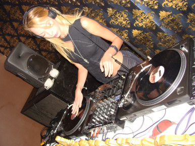 HEY!LEN -MUMBAI INDIA